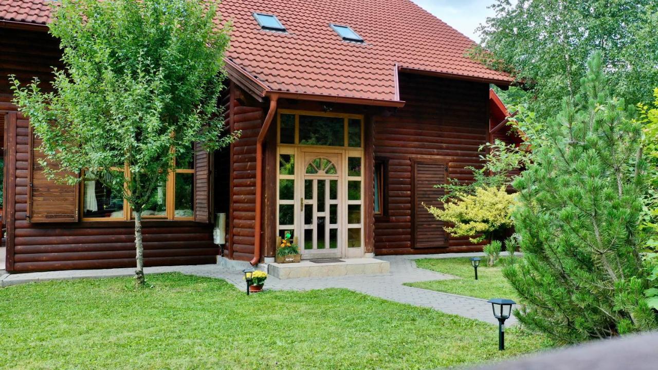 Platan Vendeghaz Villa Izvoare  Dış mekan fotoğraf