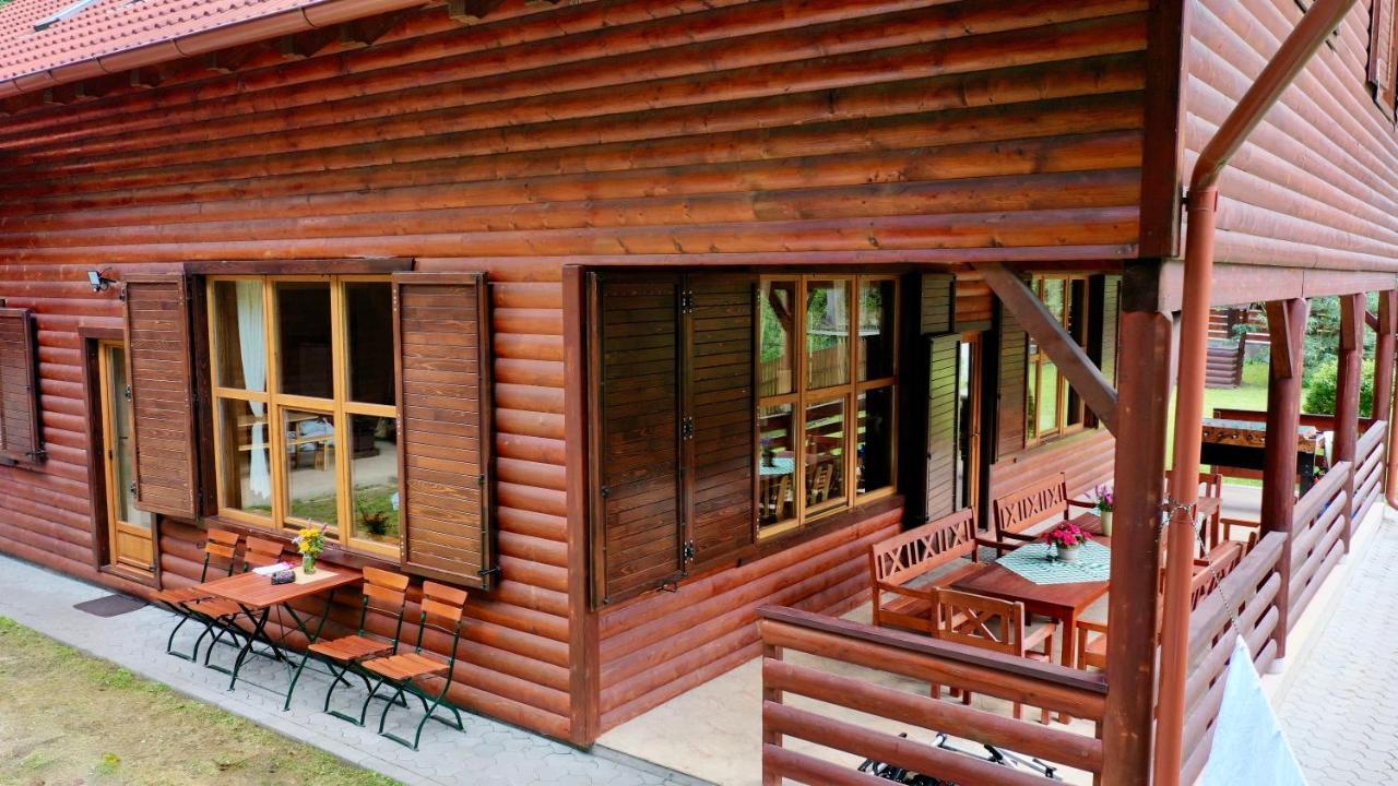 Platan Vendeghaz Villa Izvoare  Dış mekan fotoğraf